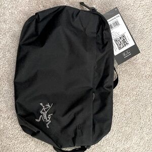 Brand new Actyrex Crossbody bag
